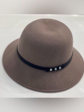 Nine West Women’s Wool Hat, Adjustable, Elegant Style – New With Tags